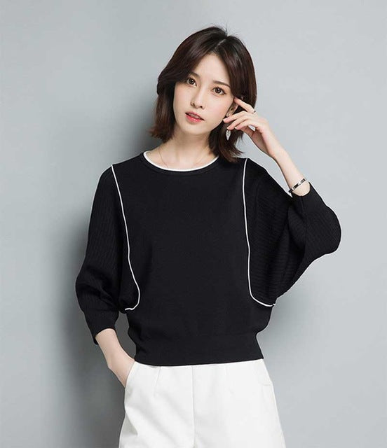 2019 New  Spring Women's Knitted Striped Sweater Elegant Women's White Pullover Sweater Casual Loose Bat Sleeve Striped Sweater